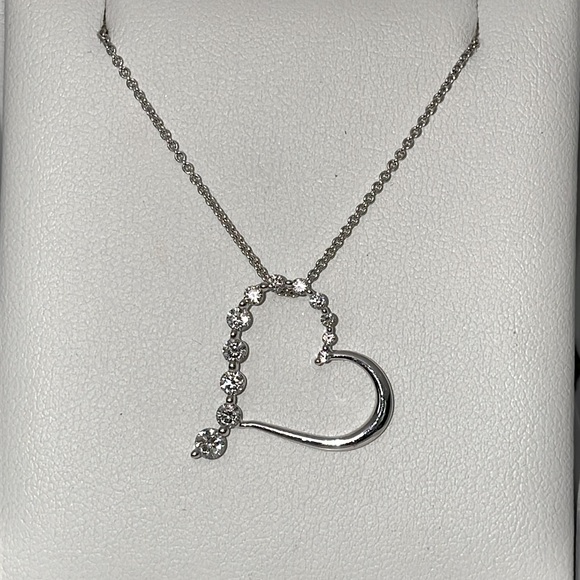 Solid 14K White Gold Modern Natural Diamond Heart Pendant Neck Chain Necklace - Picture 17 of 17